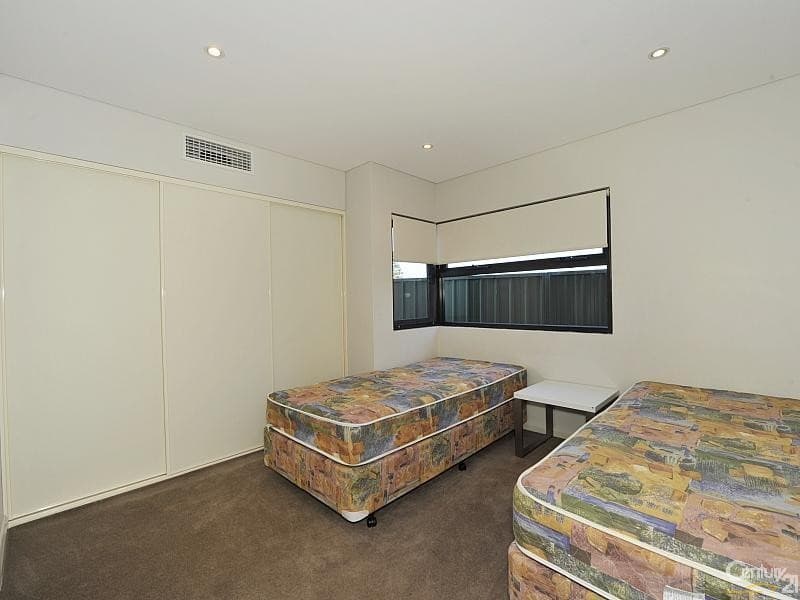 2/4 Elm Street, BAYSWATER, VIC, 3153, Bayswater - Thumbnail 8