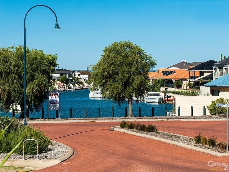 64 McLarty Road, Halls Head, WA, 6210, Halls Head - Thumbnail 3