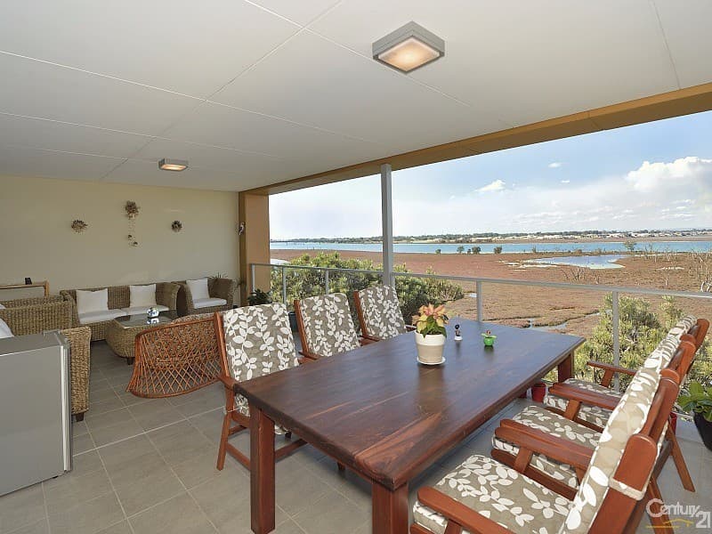28/30 Sirrocco Drive, Erskine, WA, 6210, Mount Sheridan - Image 1