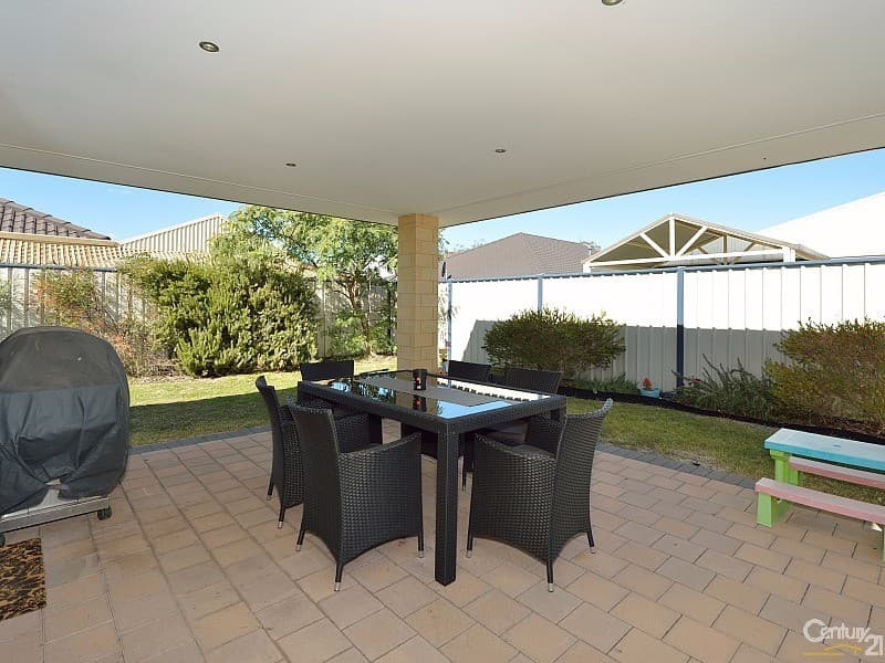 2/92 Rajah Road, Ocean Shores, NSW, 2483, Ocean Shores - Thumbnail 2