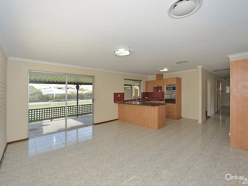 1 Talwood Place, Halls Head, WA, 6210, Halls Head - Thumbnail 2