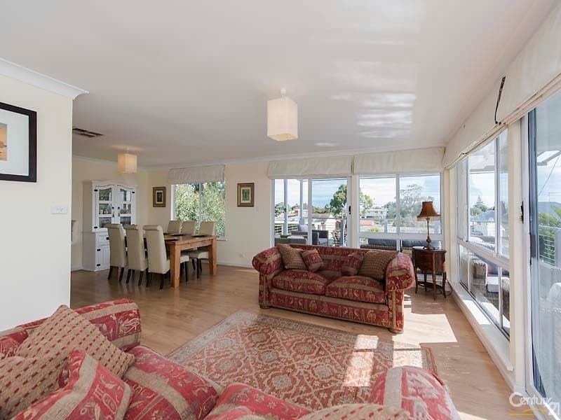 20 Perseus Road, Silver Sands, WA, 6210, Silver Sands - Thumbnail 2