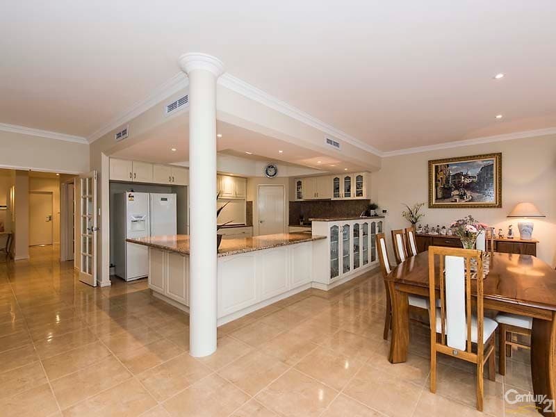 20 Brindabella Crescent, Halls Head, WA, 6210, Halls Head - Thumbnail 2