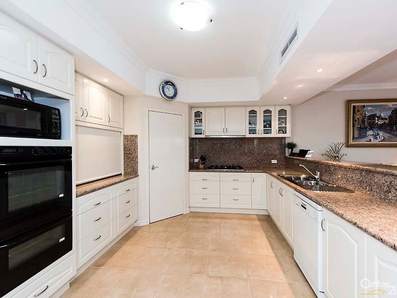 20 Brindabella Crescent, Halls Head, WA, 6210, Halls Head - Thumbnail 3