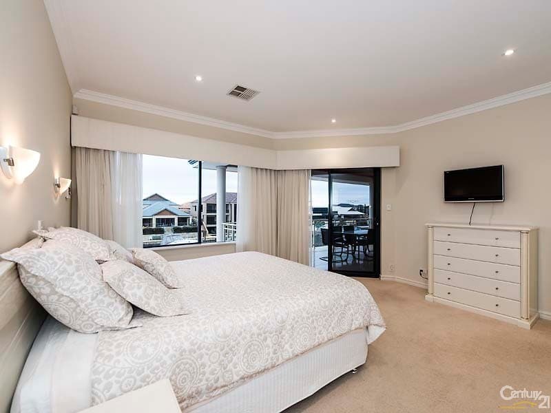 20 Brindabella Crescent, Halls Head, WA, 6210, Halls Head - Thumbnail 4