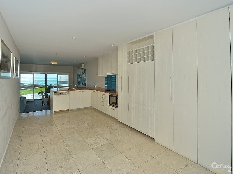 Villa 11/16 Dolphin Drive, Mandurah, WA, 6210, Mandurah - Thumbnail 8