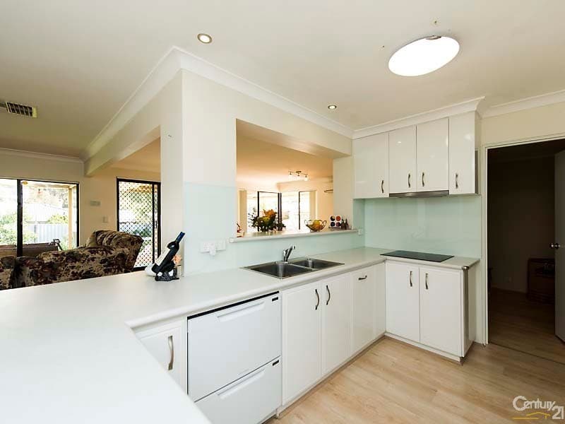 49 Carina Circle, Halls Head, WA, 6210, Halls Head - Thumbnail 6