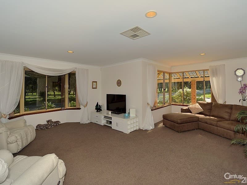 1 Dale Close, Halls Head, WA, 6210, Halls Head - Thumbnail 3