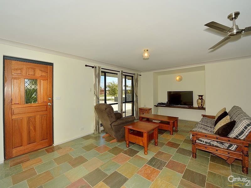 27 Bight Reefs Road, Singleton, WA, 6175, Singleton - Thumbnail 4