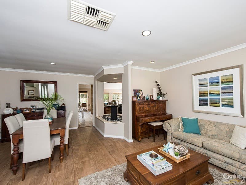 31 Carina Circle, Halls Head, WA, 6210, Halls Head - Thumbnail 3