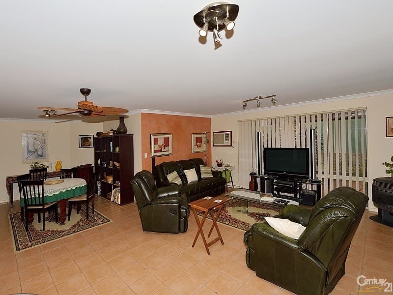 158 Peelwood Parade, Halls Head, WA, 6210, Halls Head - Thumbnail 3
