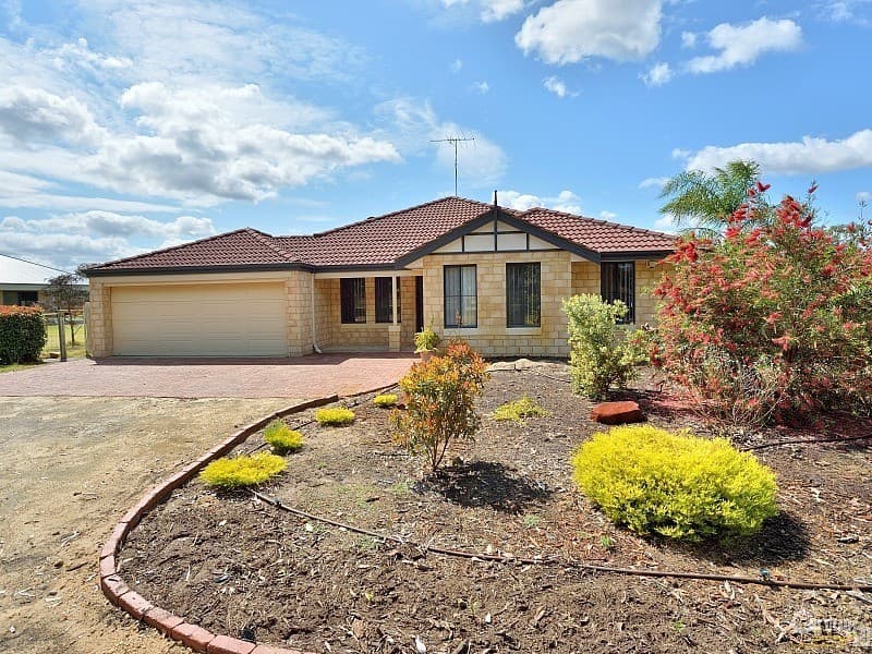61 Eaglehawk Drive, Ravenswood, WA, 6208, Ravenswood - Thumbnail 2