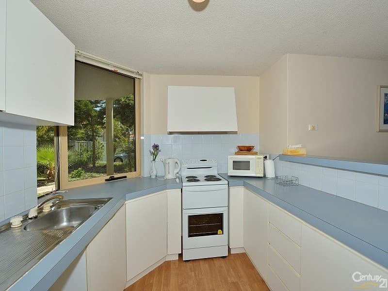 207/58 Manilla Street, KANGAROO POINT, QLD, 4169, Kangaroo Point - Thumbnail 7