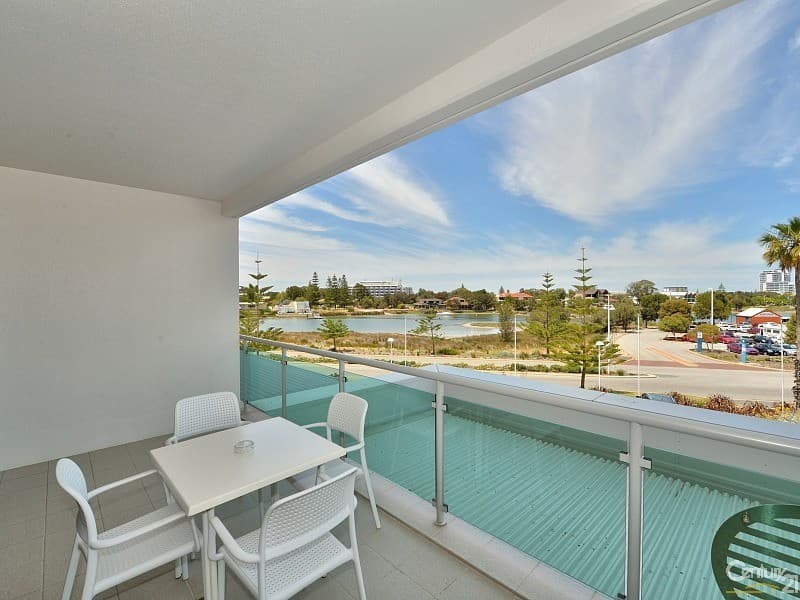 102/16 Dolphin Drive, Mandurah, WA, 6210, Mandurah - Image 1