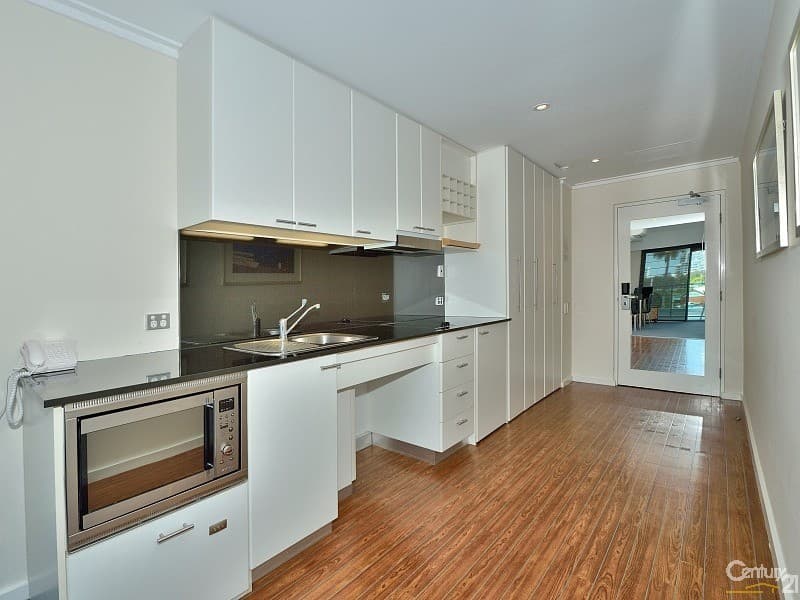 102/16 Dolphin Drive, Mandurah, WA, 6210, Mandurah - Thumbnail 3