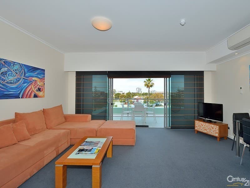 102/16 Dolphin Drive, Mandurah, WA, 6210, Mandurah - Thumbnail 4