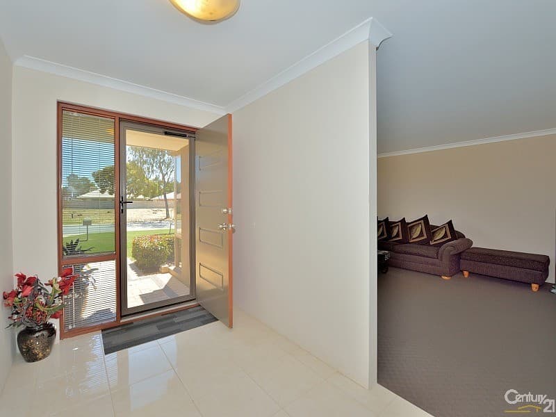 12 Honeydew Trail, Wannanup, WA, 6210, Wannanup - Thumbnail 2