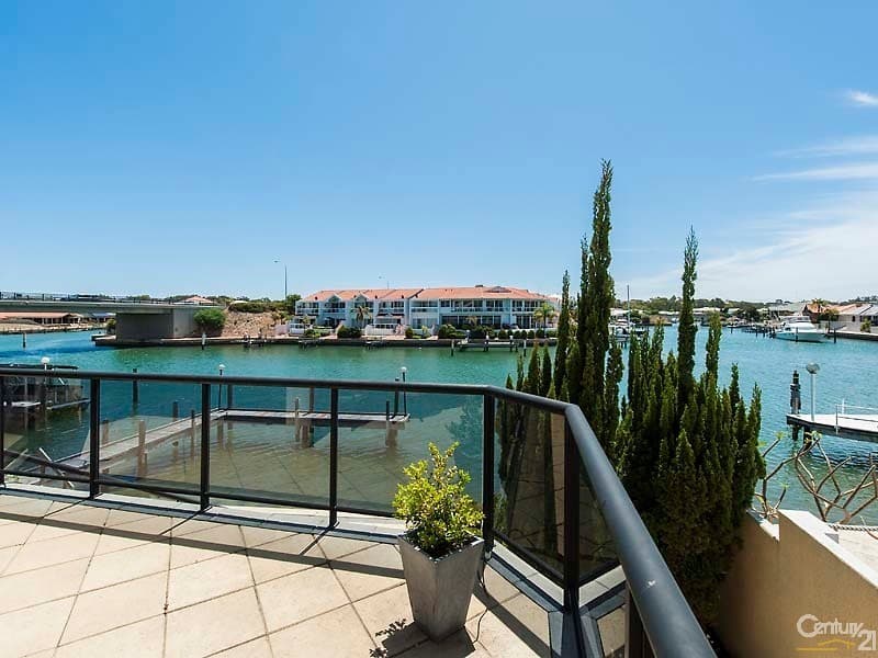39 Hibiscus Lane, Holloways Beach, QLD, 4878, Holloways Beach - Thumbnail 3