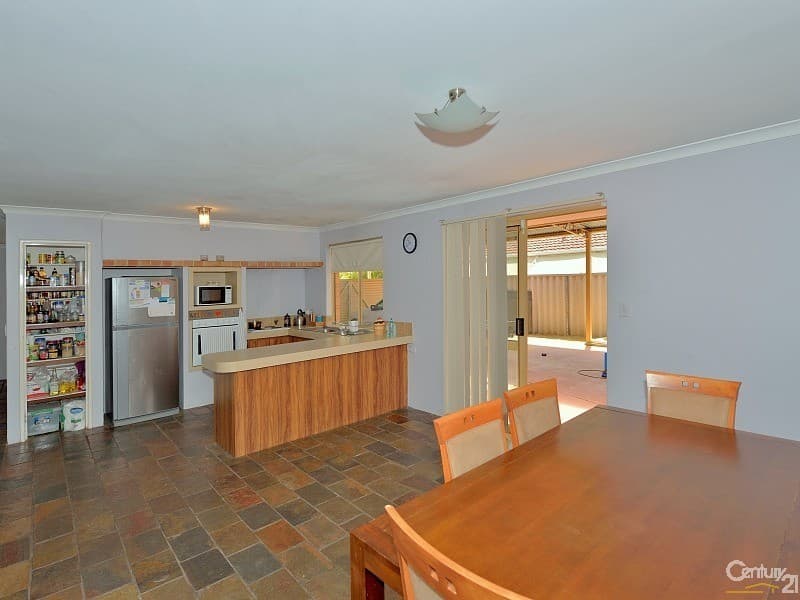 16 Gavarnie Way, Coodanup, WA, 6210, Coodanup - Thumbnail 3
