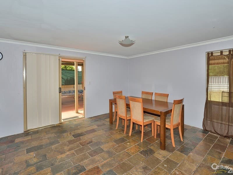 16 Gavarnie Way, Coodanup, WA, 6210, Coodanup - Thumbnail 4
