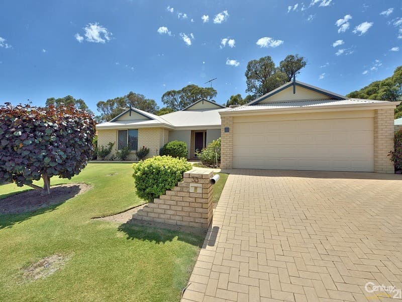 33 Sunningdale Chase, Meadow Springs, WA, 6210, Meadow Springs - Thumbnail 2