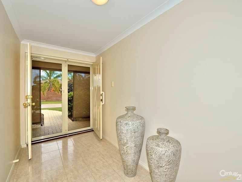 33 Sunningdale Chase, Meadow Springs, WA, 6210, Meadow Springs - Thumbnail 3