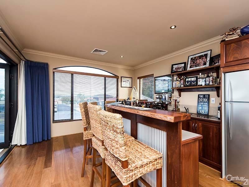 8 Muir Street, Halls Head, WA, 6210, Halls Head - Thumbnail 7