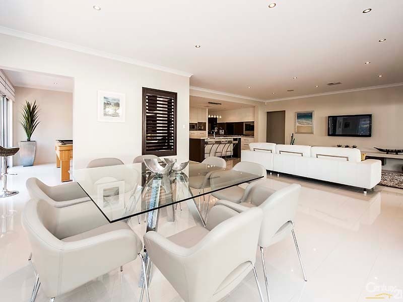 15 Jasper Way, Lakelands, WA, 6180, Lakelands - Thumbnail 4
