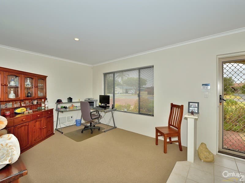 9/4 Lefroy Street, Mandurah, WA, 6210, Mandurah - Thumbnail 2