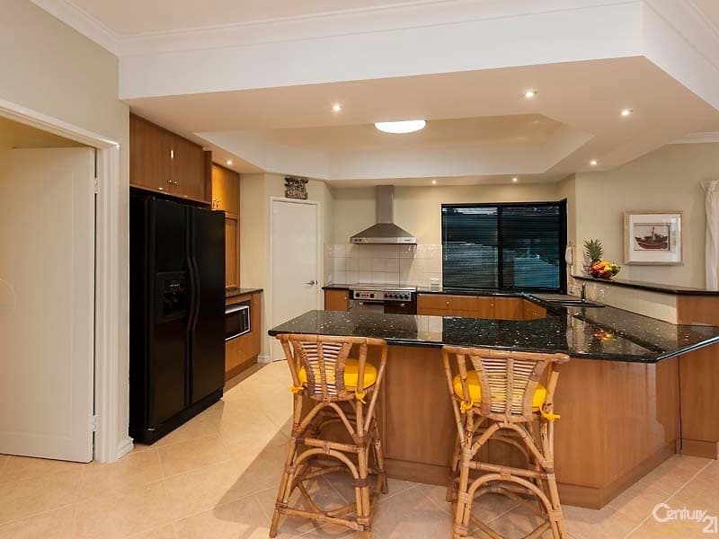 13 Solstraale Place, Halls Head, WA, 6210, Halls Head - Thumbnail 7