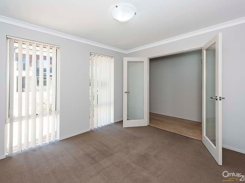 32 Garden Road, Dawesville, WA, 6211, Dawesville - Thumbnail 2