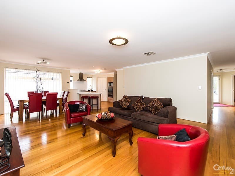32 Jubata Gardens, Dudley Park, WA, 6210, Dudley Park - Thumbnail 3