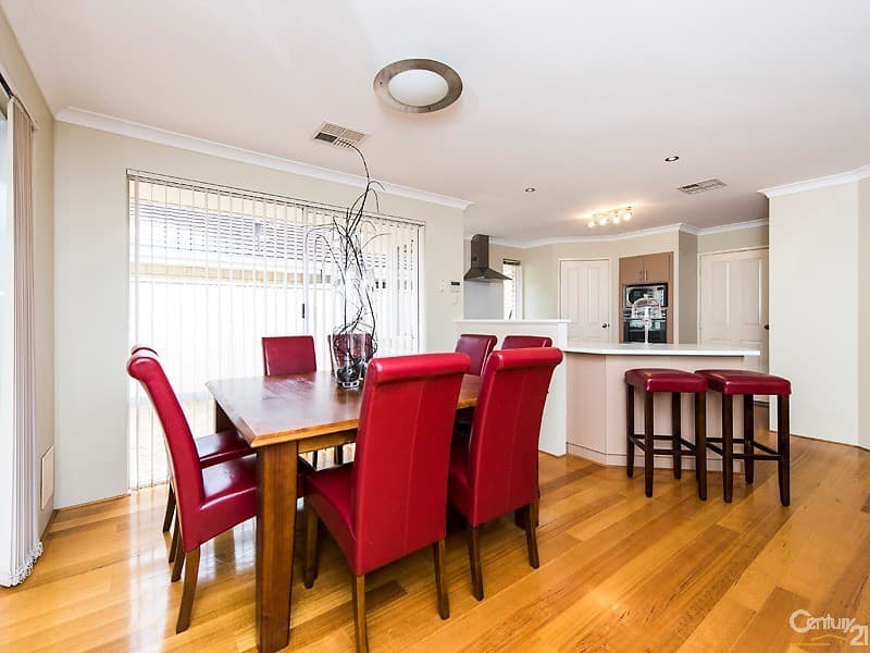 32 Jubata Gardens, Dudley Park, WA, 6210, Dudley Park - Thumbnail 4