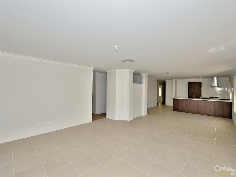 29 Wattleglen Avenue, Erskine, WA, 6210, Erskine - Thumbnail 3