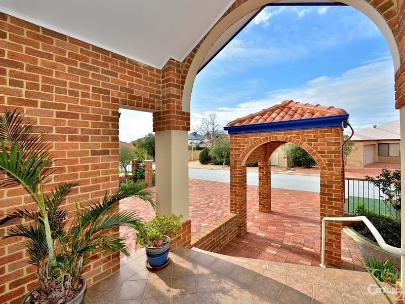 9 Rialto Place, Halls Head, WA, 6210, Halls Head - Image 1