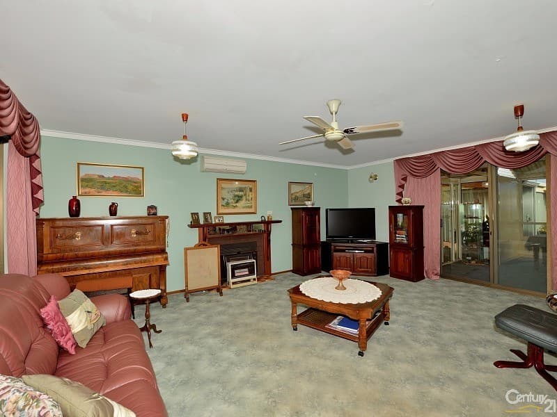 5 Kookerbrook Street, Dudley Park, WA, 6210, Dudley Park - Thumbnail 8