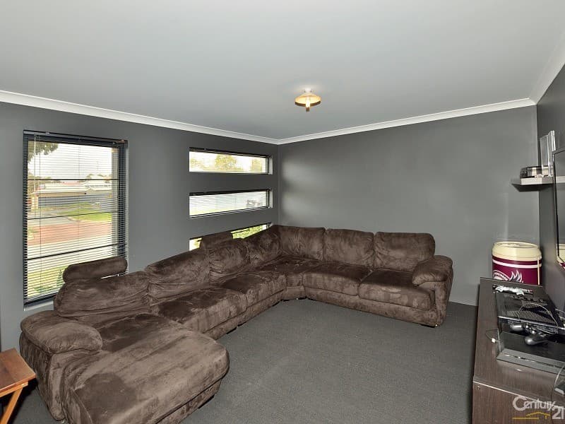 77 Chatsworth Drive, Erskine, WA, 6210, Erskine - Thumbnail 6
