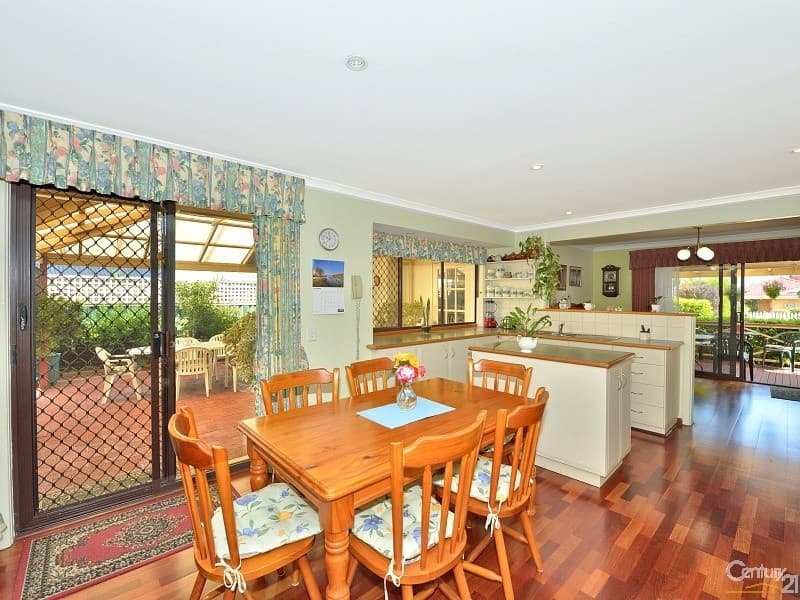 1 Albatross Close, Halls Head, WA, 6210, Halls Head - Thumbnail 4