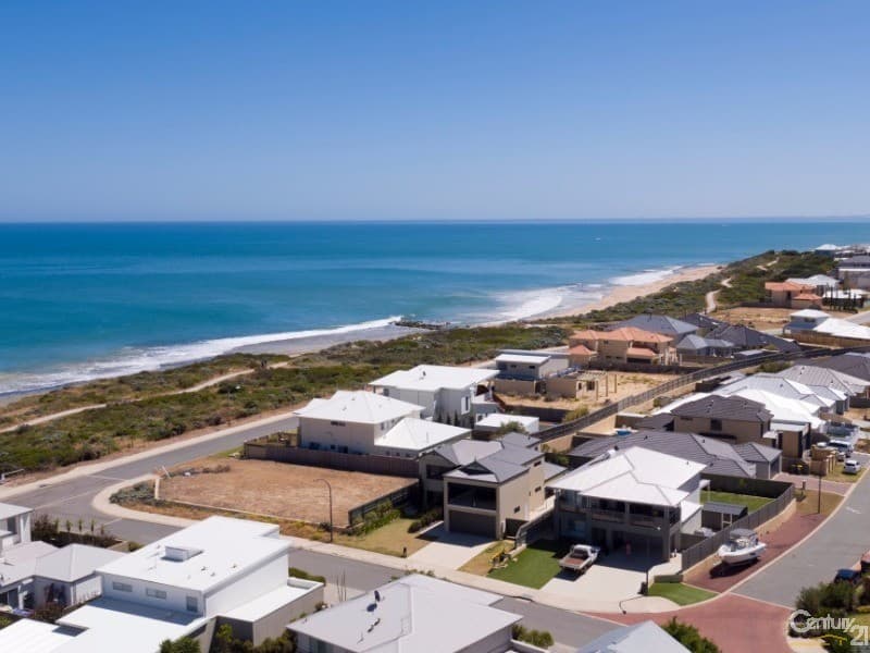 22 Sugarwood Terrace, Halls Head, WA, 6210, Halls Head - Thumbnail 3
