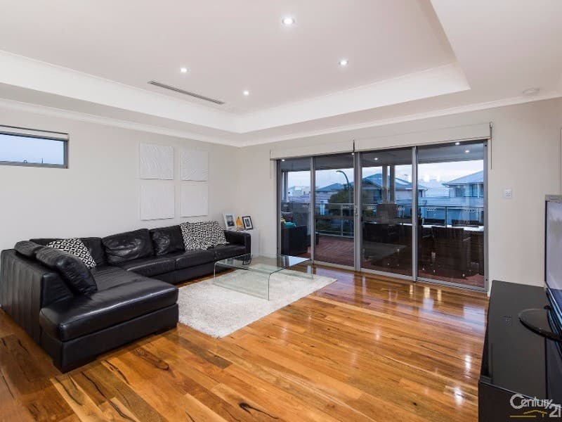 22 Sugarwood Terrace, Halls Head, WA, 6210, Halls Head - Thumbnail 6