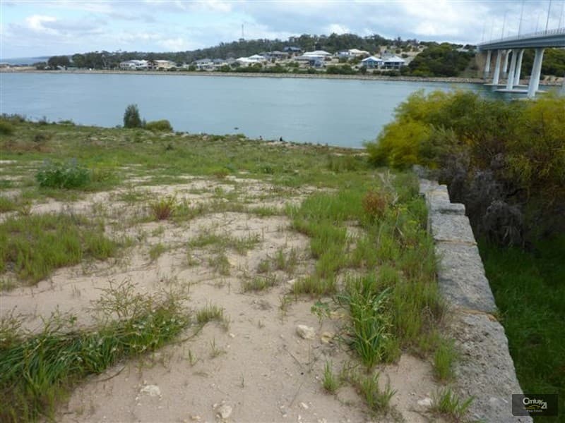 11 Spoonbill Retreat, Wannanup, WA, 6210, Wannanup - Thumbnail 2