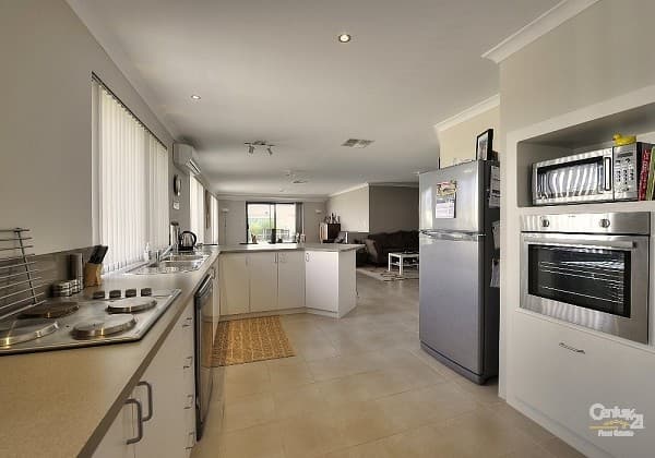 12 Holloway Turn, Ravenswood, WA, 6208, Ravenswood - Thumbnail 5