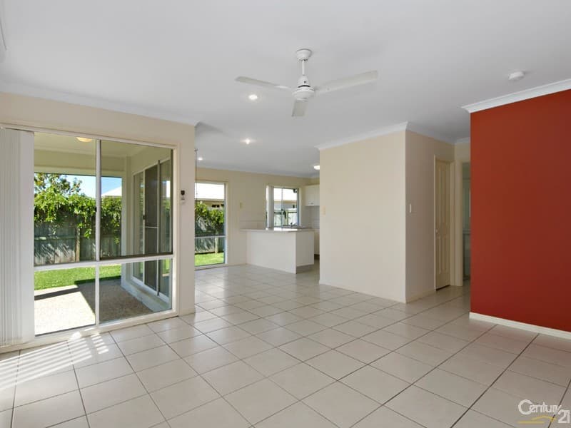 1/8 King Street, Buderim, QLD, 4556, Sippy Downs - Image 1