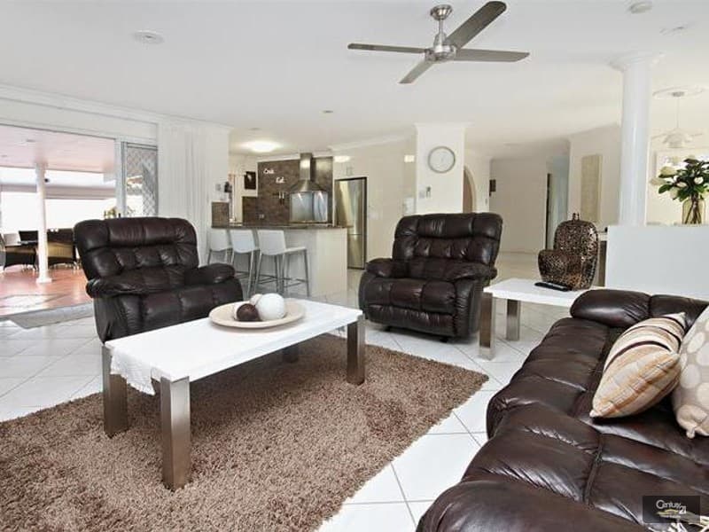 1/8 King Street, Buderim, QLD, 4556, Buderim - Thumbnail 2