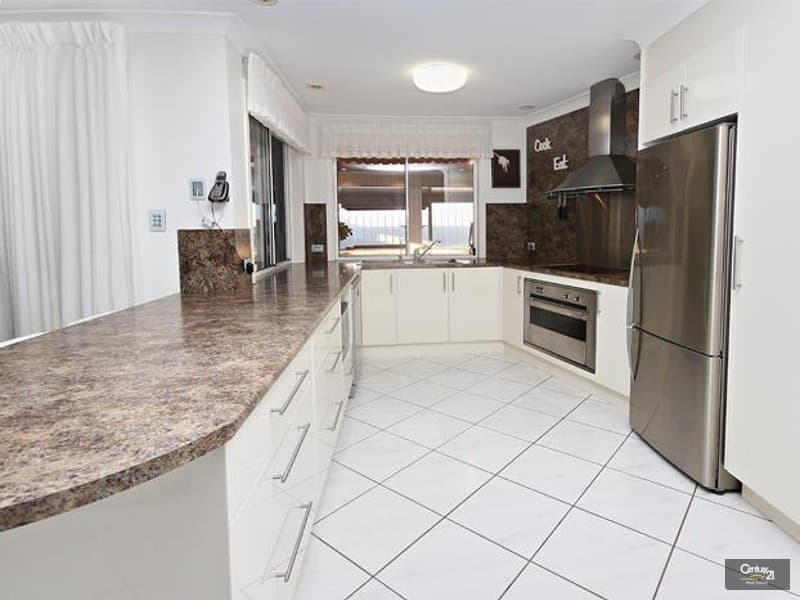 1/8 King Street, Buderim, QLD, 4556, Buderim - Thumbnail 4