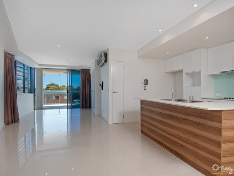405/79-83 First Avenue, Mooloolaba, QLD, 4557, Mooloolaba - Thumbnail 2