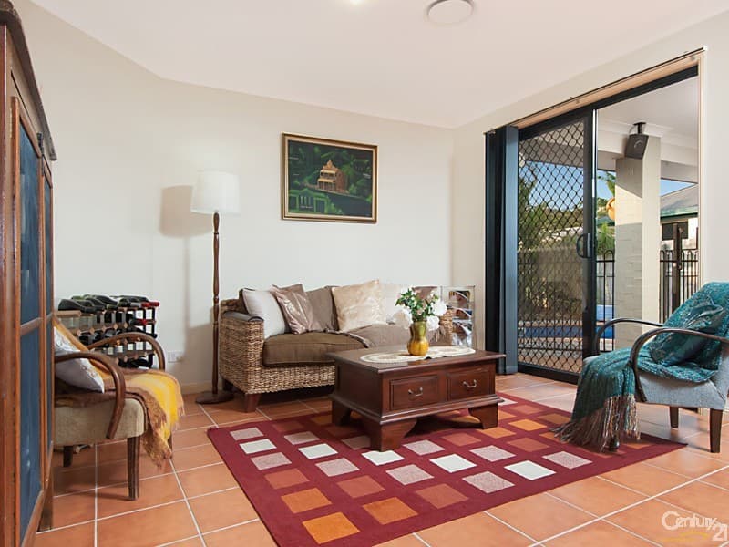 6 Quillback Court, Mountain Creek, QLD, 4557, Mountain Creek - Thumbnail 2