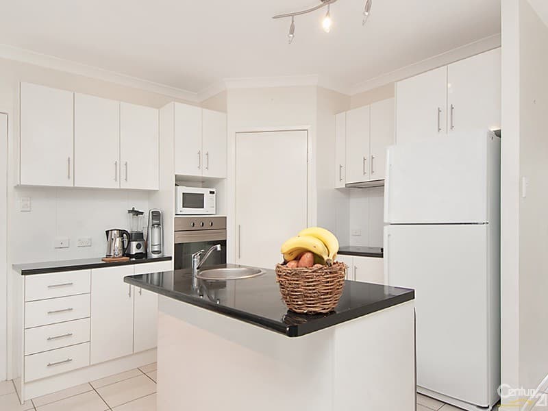 1/8 King Street, Buderim, QLD, 4556, Sippy Downs - Thumbnail 2