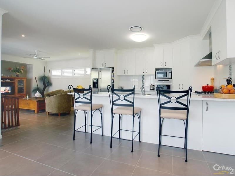 1/8 King Street, Buderim, QLD, 4556, Buderim - Thumbnail 2