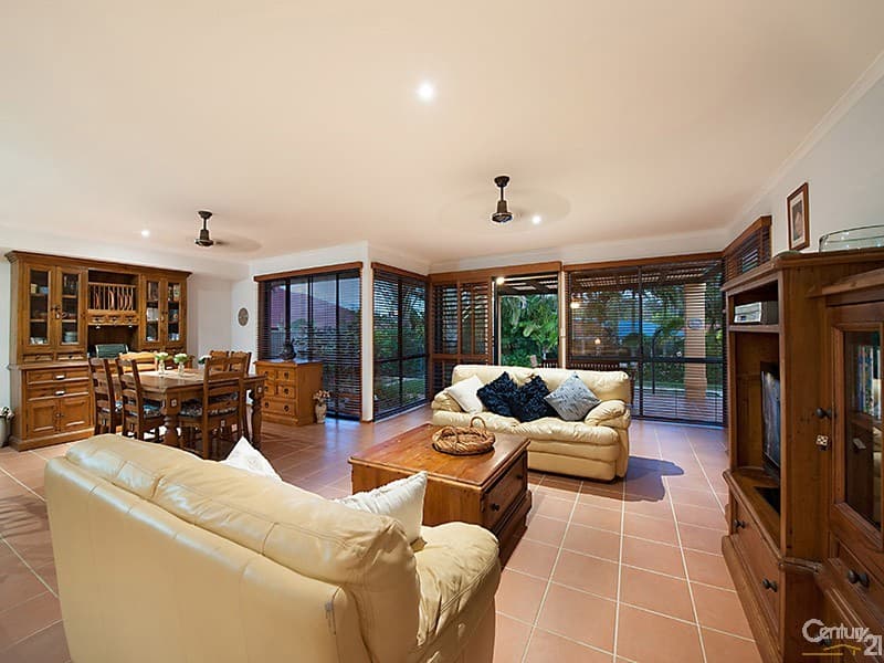 1/8 King Street, Buderim, QLD, 4556, Buderim - Thumbnail 2